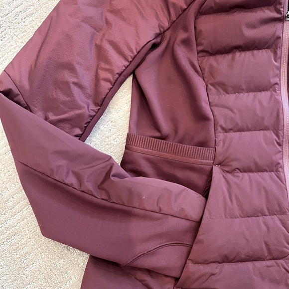 Lululemon “Down for It All” jacket size 8 - Picture 8 of 11